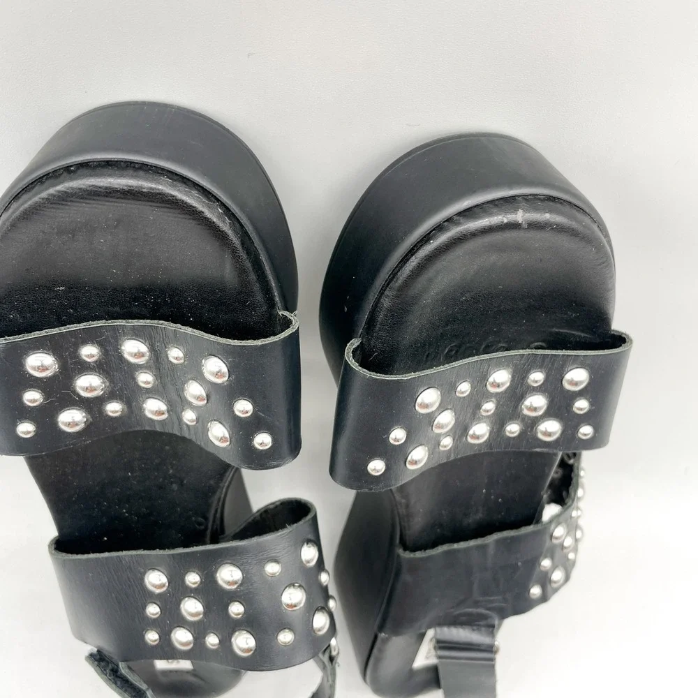 Steve Madden Womens 10 Flatform Sandals Black Leather Studded Edgy Punk 90s Y2K